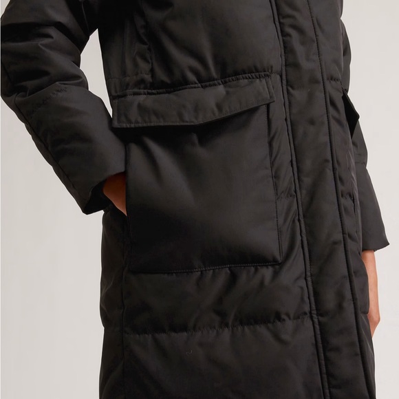 SHIPS FREE! Everlane Black Long Puffer Parka Winter Coat Size Large (L) - Picture 7 of 9